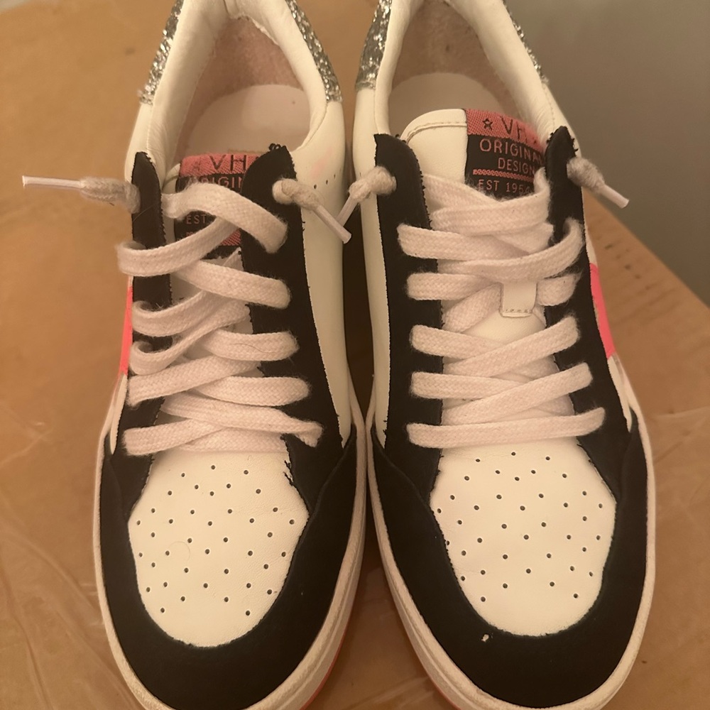 Vintage Havana Pink Star Sneaker